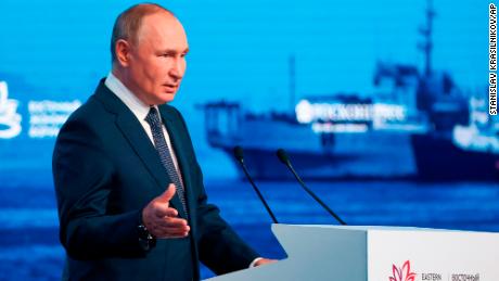 Путин утверждает, что России нечего терять в действиях на Украине, поскольку страна ищет экономическую помощь на востоке 